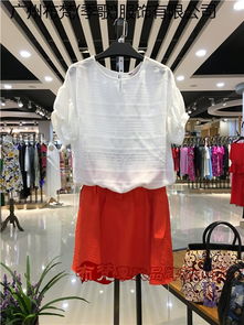 杭州诗萌蒂品牌折扣货源 剪标女装批发直销新趋势